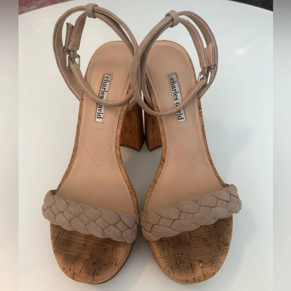 Charles David Jocky Platform Sandal